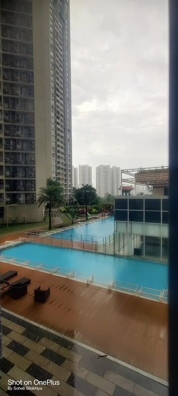 Swimming Pool in 3 BHK Apartment at Imperial Heights Goregaon West, Goregaon West – for Rent