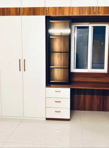 Room in 3 BHK Apartment at Prestige Beverly Hills, Kokapet – for Rent