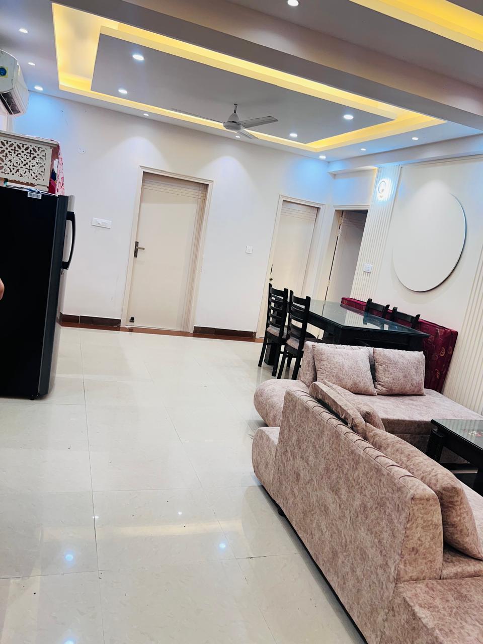 2 BHK + Pooja Room Apartment For Rent in Jaipuria Sunrise Green