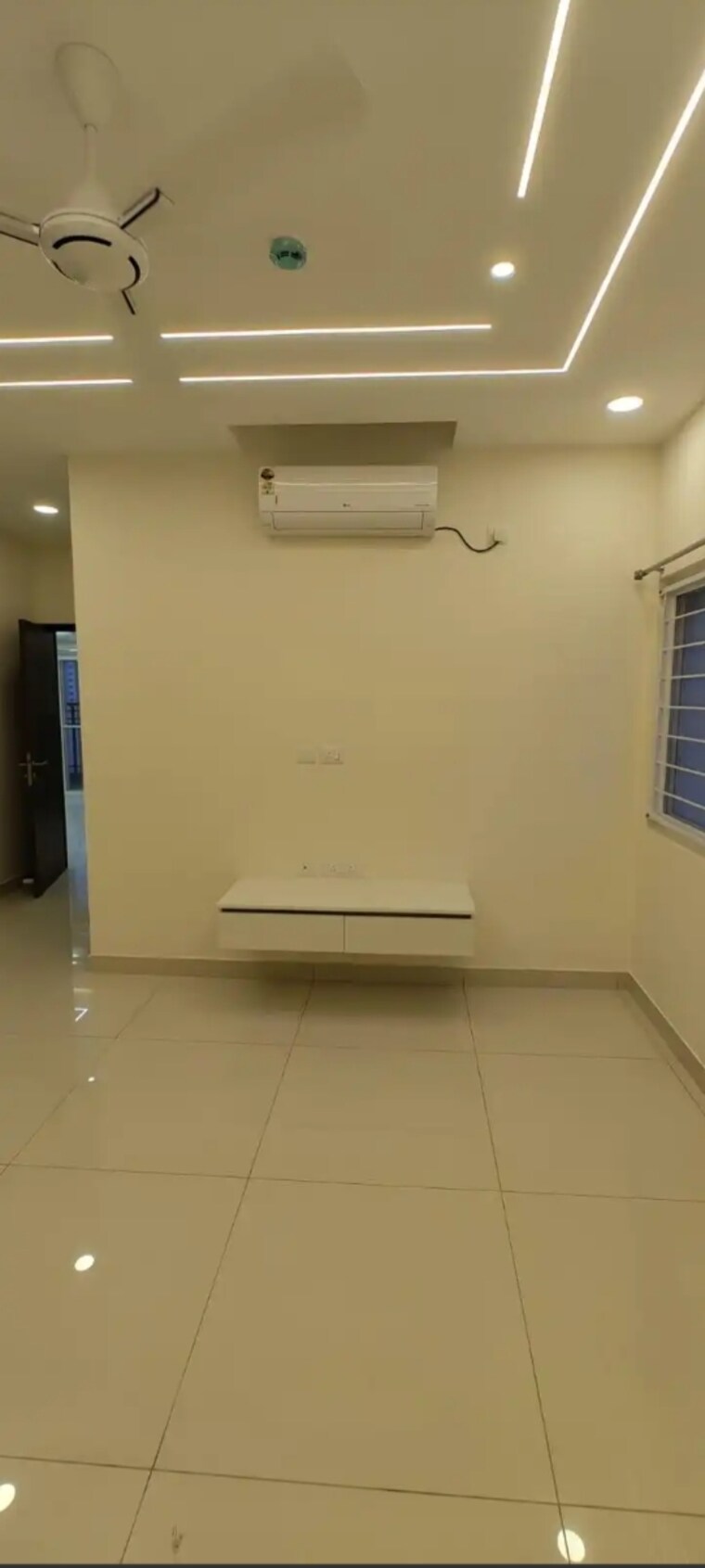 Bathroom, prestige-tranquil 3 Bedroom 2048 Sq.Ft. Apartment In Kokapet Hyderabad 9197105