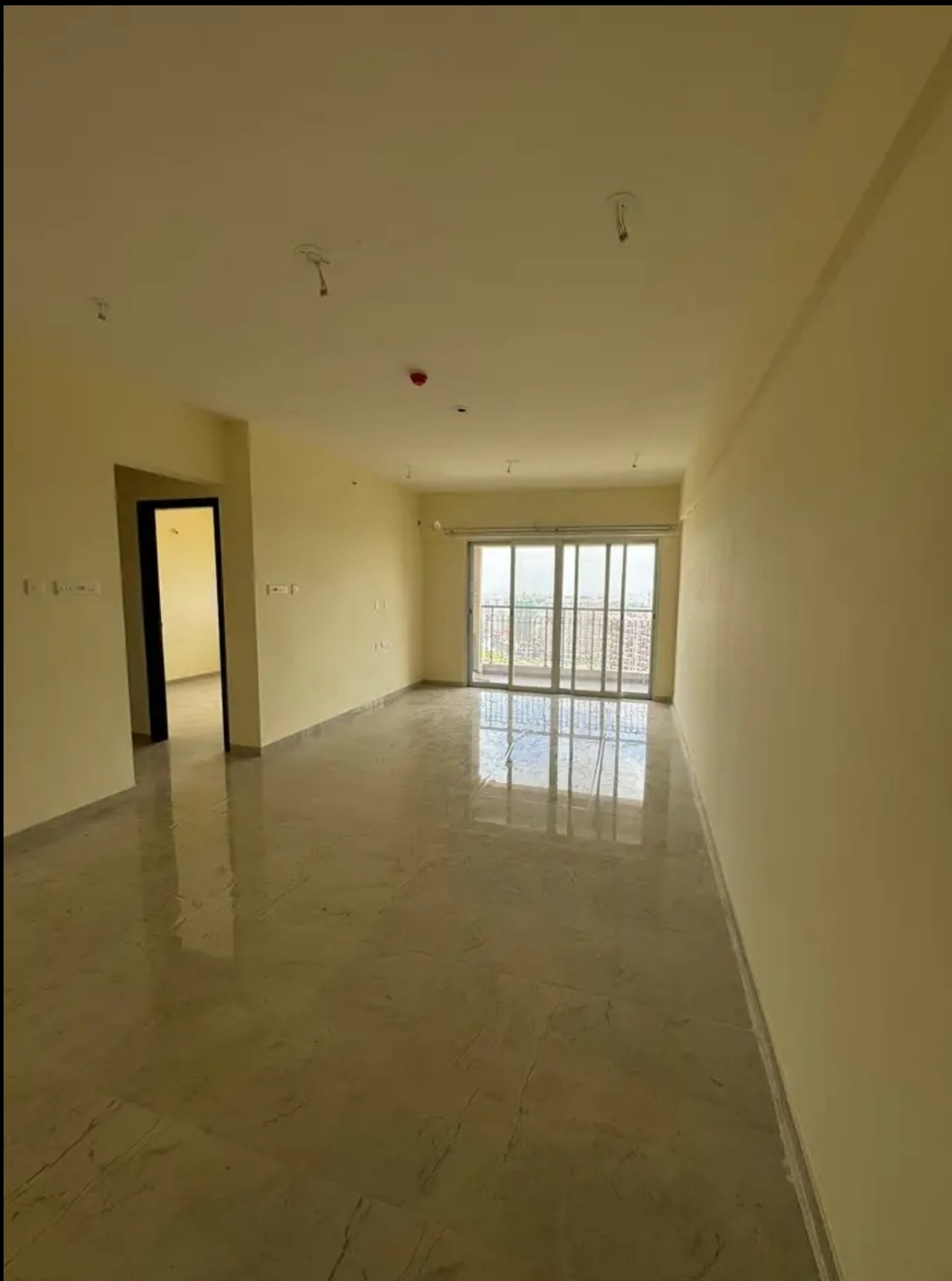 3 BHK Apartment For Rent in K Raheja Reserve