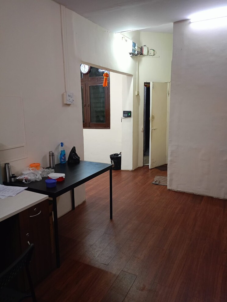 Kitchen, karishma-building Commercial Office Space 250 Sq.Ft. In Dadar East Mumbai 9197144