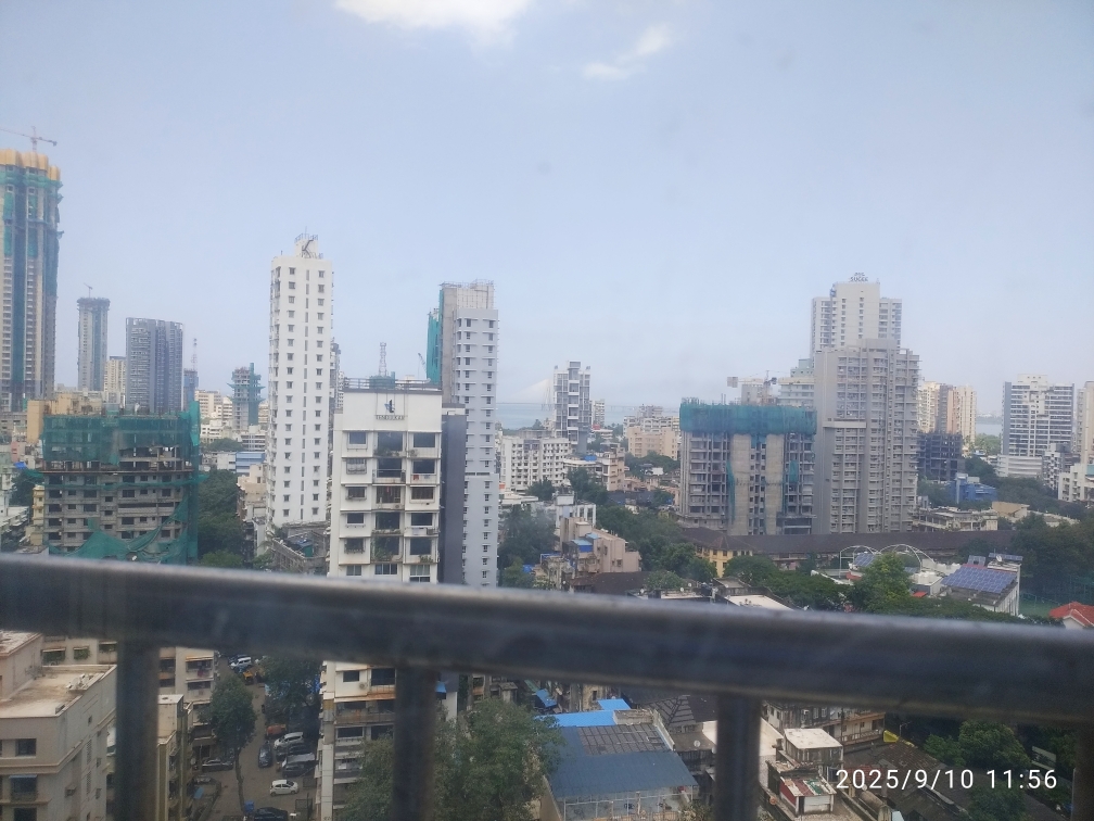2 BHK + Extra Room Apartment For Rent in Sugee Akanksha
