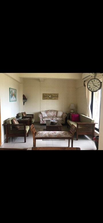 Living Room in 2 BHK Apartment at Atlanta Heights, Prabhadevi – for Rent