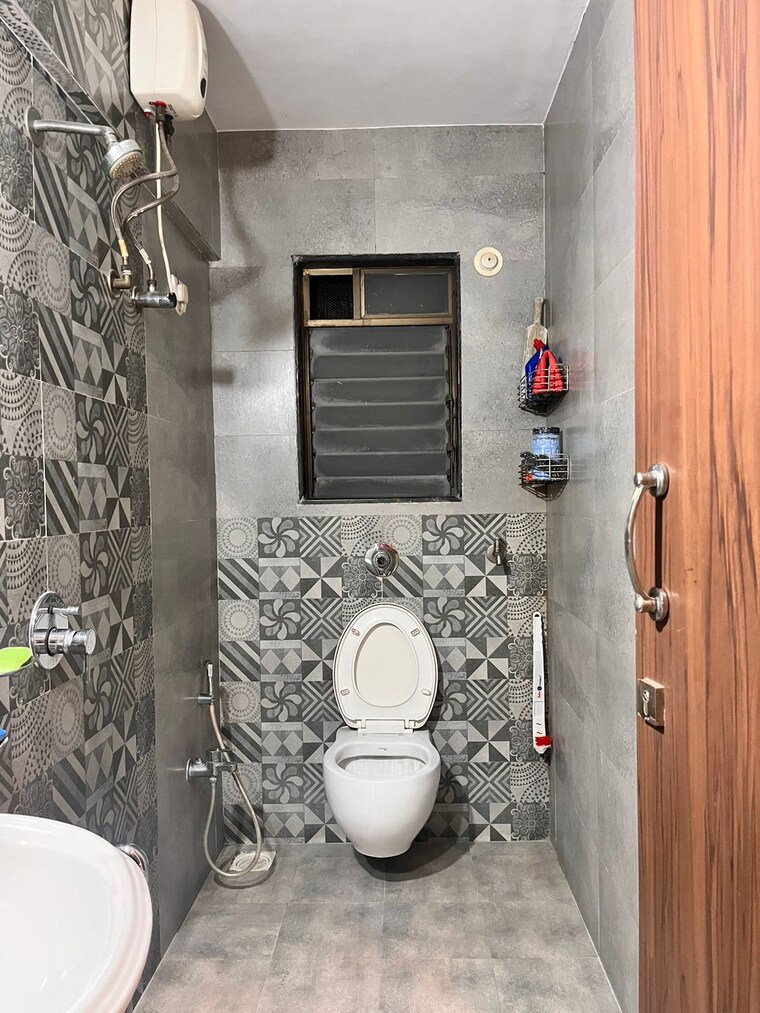 Bathroom, sheth-enclave 3 Bedroom 1021 Sq.Ft. Apartment In Ghatkopar West Mumbai 9197188