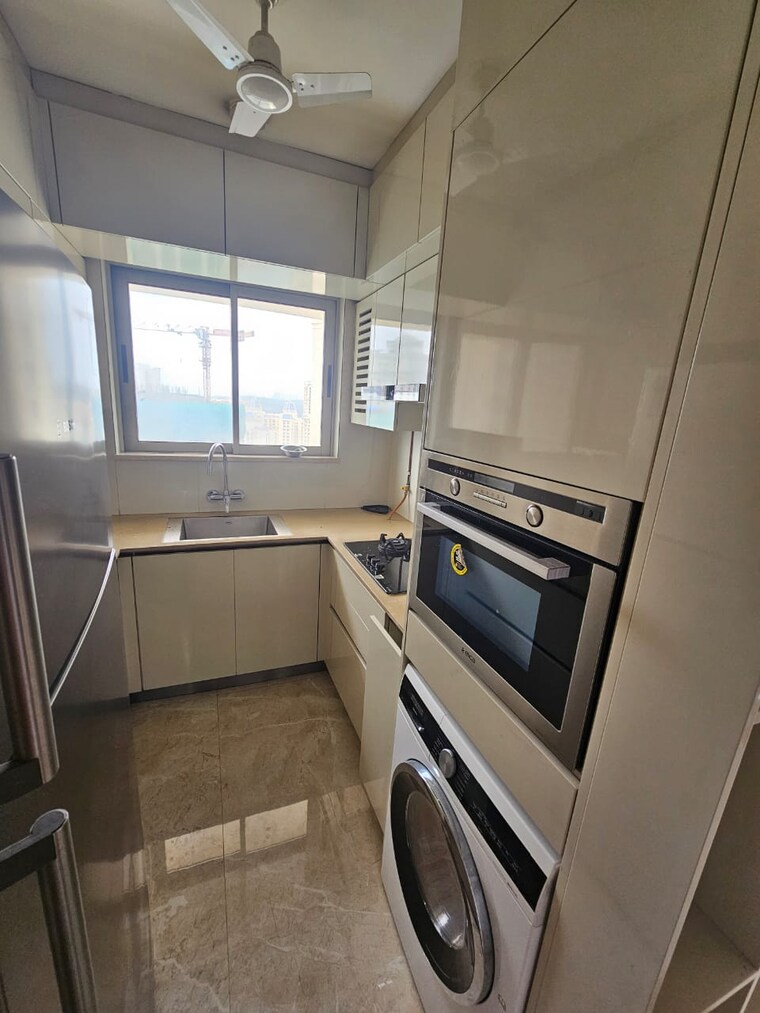 Kitchen, hiranandani-regent-hill 1 Bedroom 379 Sq.Ft. Apartment In Powai Mumbai 9197193