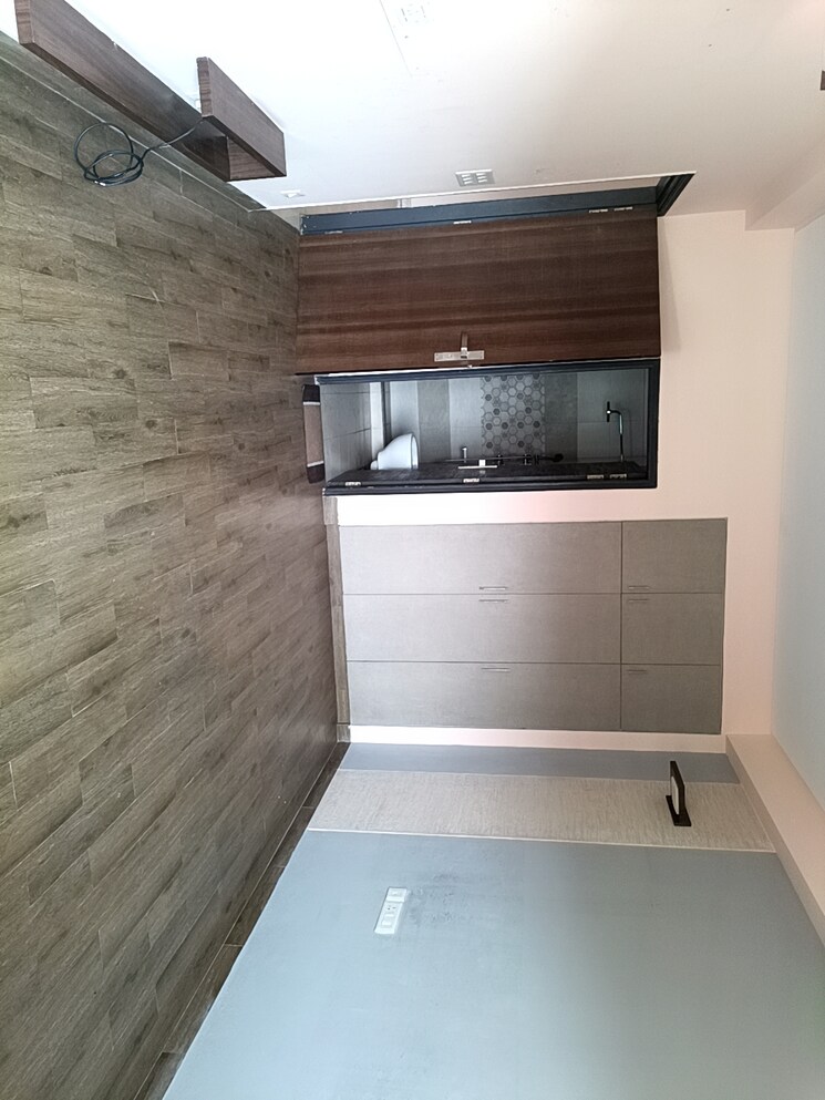 Bedroom, tulip-violet 4 Bedroom 2010 Sq.Ft. Apartment In Sector 69 Gurgaon 9197207