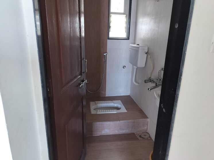 Bathroom, pimple saudagar 2 Bedroom 1100 Sq.Ft. Apartment In Pimple Saudagar Pune 9197212