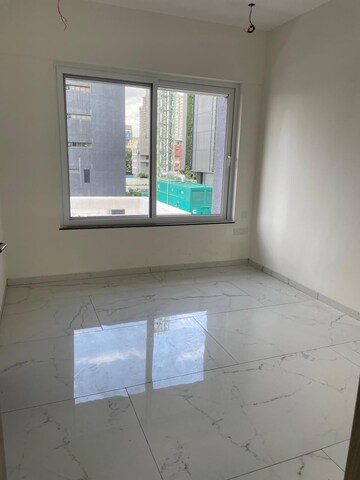 Room in 3 BHK Apartment at Mandarin 33 West Avenue, Baner – for Rent