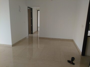 2 BHK Apartment For Sale in LnT Crescent Bay T3, Parel