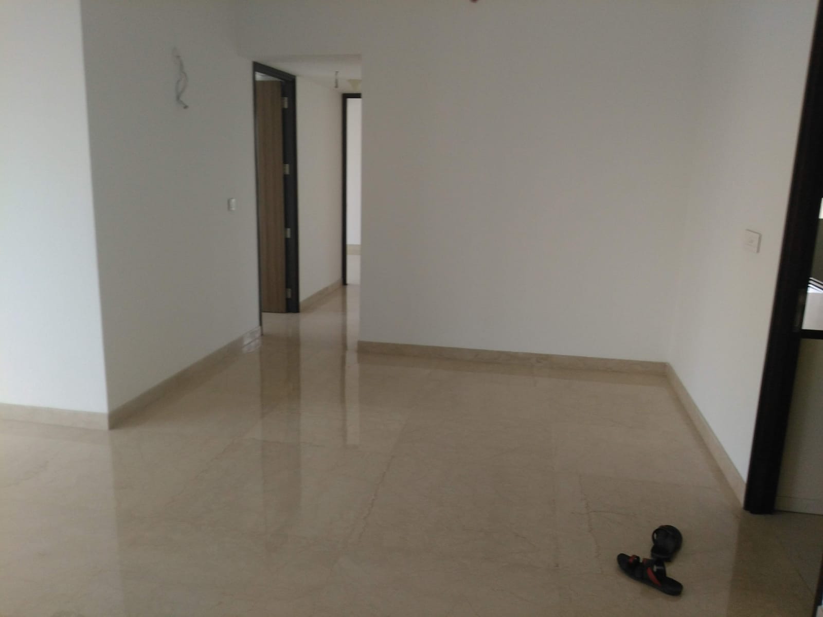 2 BHK Apartment For Sale in LnT Crescent Bay T3