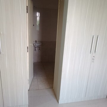 Room in 2 BHK Apartment at Shree Vardhman Green Court, Sector 90 – for Rent