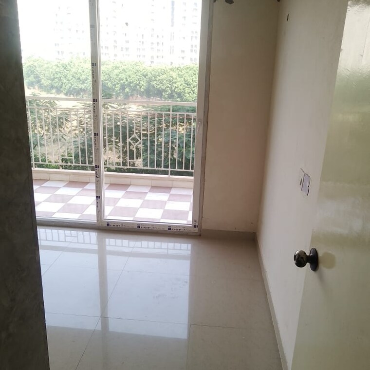 Balcony, shree-vardhman-green-court 2 Bedroom 590 Sq.Ft. Apartment In Sector 90 Gurgaon 9197286