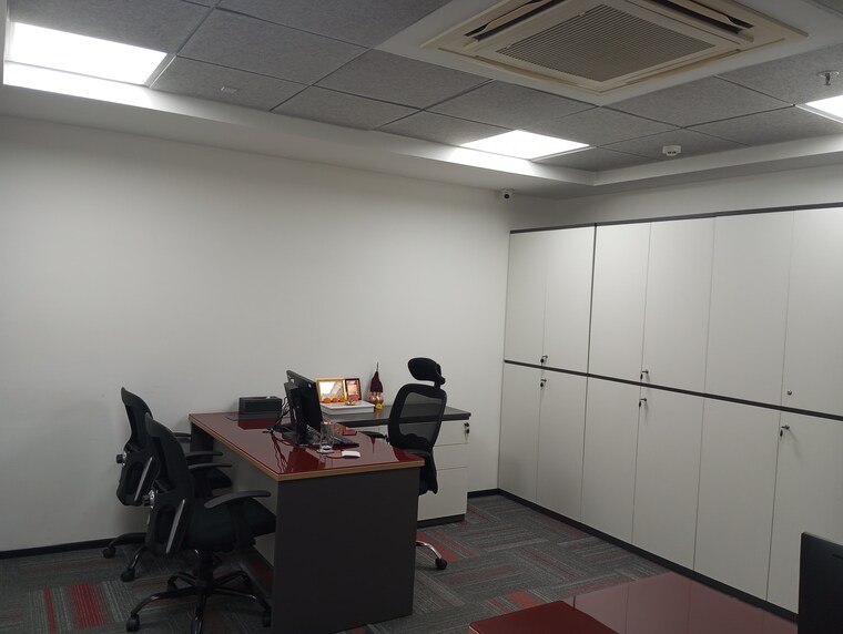 Team Area, rupa-solitaire Commercial Office Space 5319 Sq.Ft. In Kopar Khairane Navi Mumbai 9197315