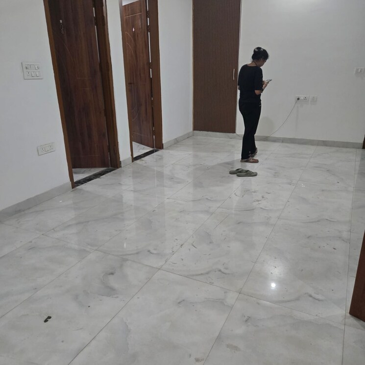 Room, rwa-apartments-sector-122 3 Bedroom 1500 Sq.Ft. Apartment In Sector 122 Noida 9197327