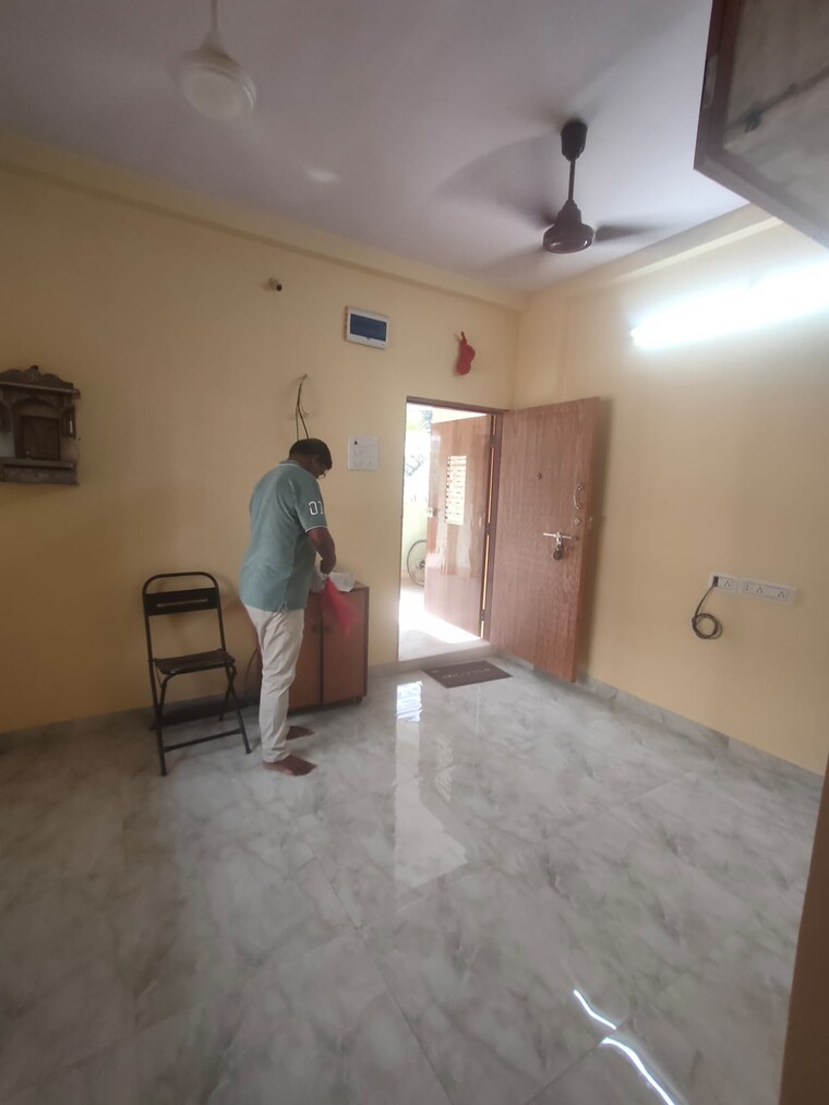 Room, neelganga-apartment 1 Bedroom 420 Sq.Ft. Apartment In Lower Parel Mumbai 9197338