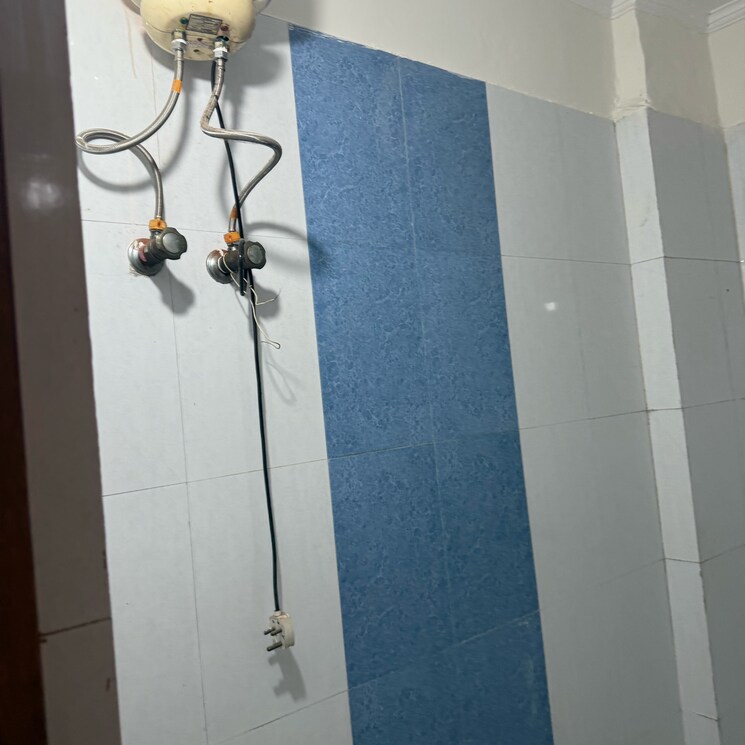 undefined, rwa-apartments-sector-70 2 Bedroom 1100 Sq.Ft. Apartment In Sector 70 Noida 9197339