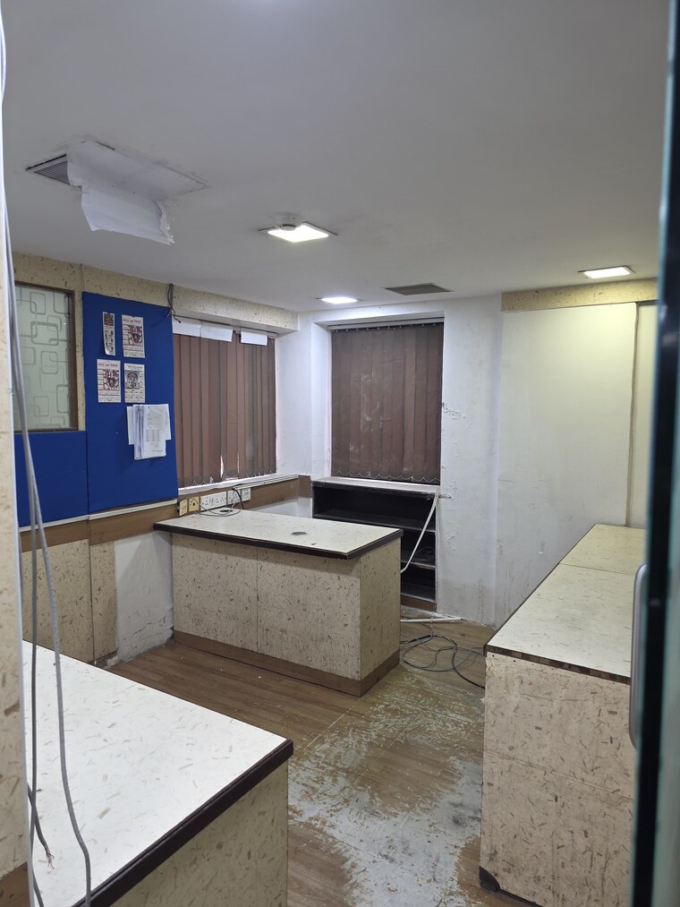 Kitchen, shakespeare sarani Commercial Office Space 1300 Sq.Ft. In Shakespeare Sarani Kolkata 9197352