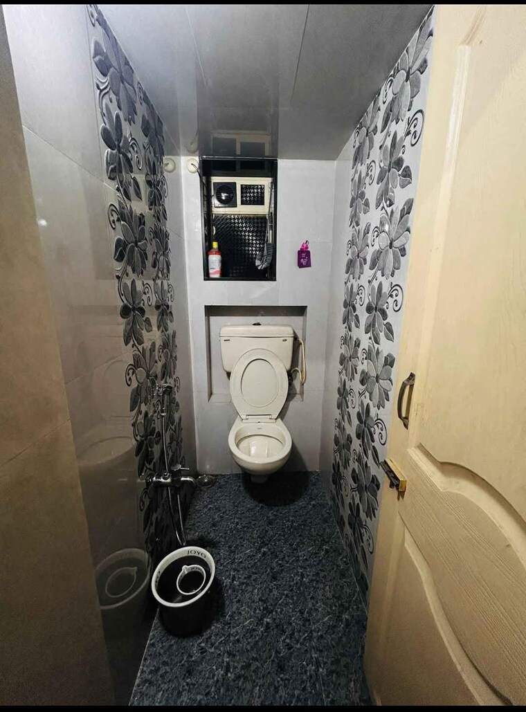 Bathroom, godrej-emerald 2 Bedroom 873 Sq.Ft. Apartment In Ghodbunder Road Thane 9197377