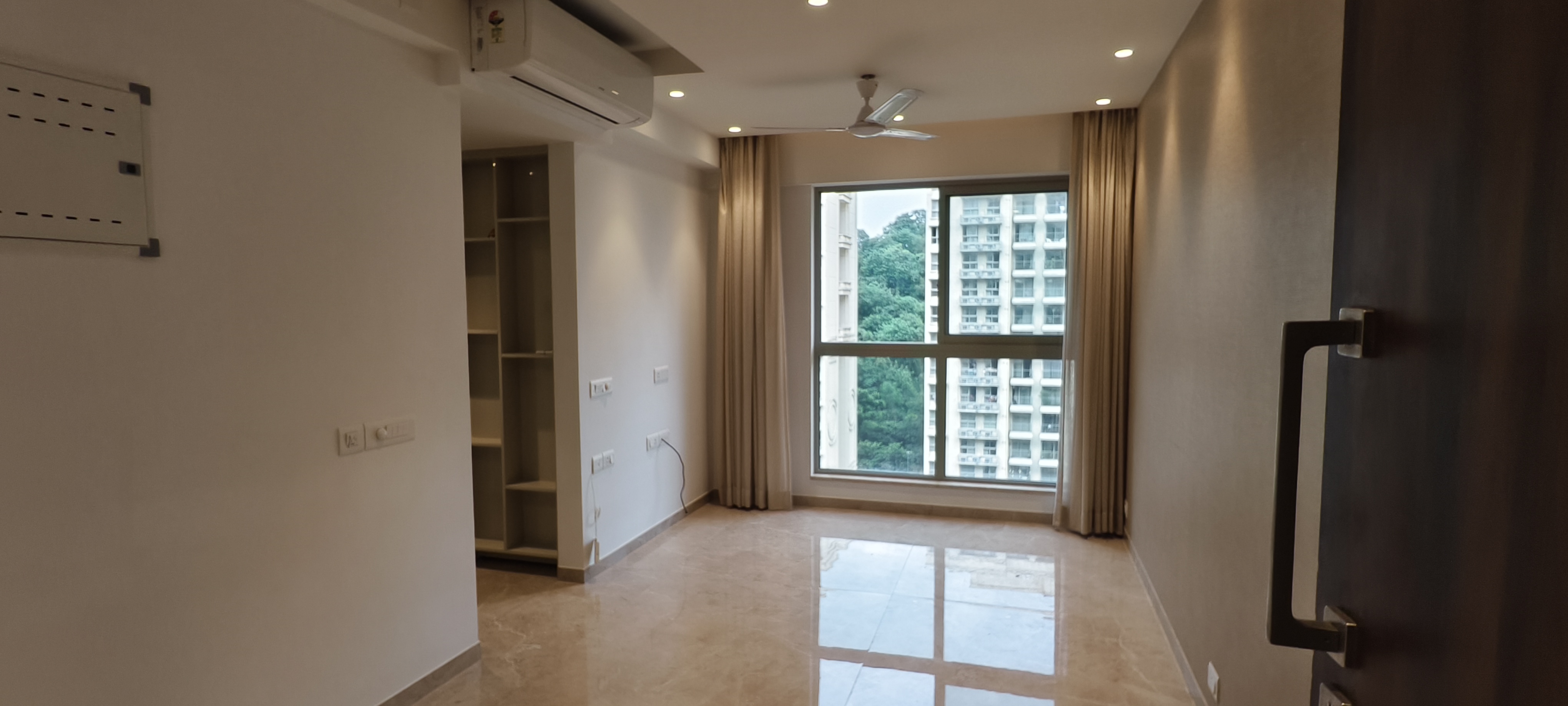 1 BHK Apartment For Rent in Hiranandani Highland