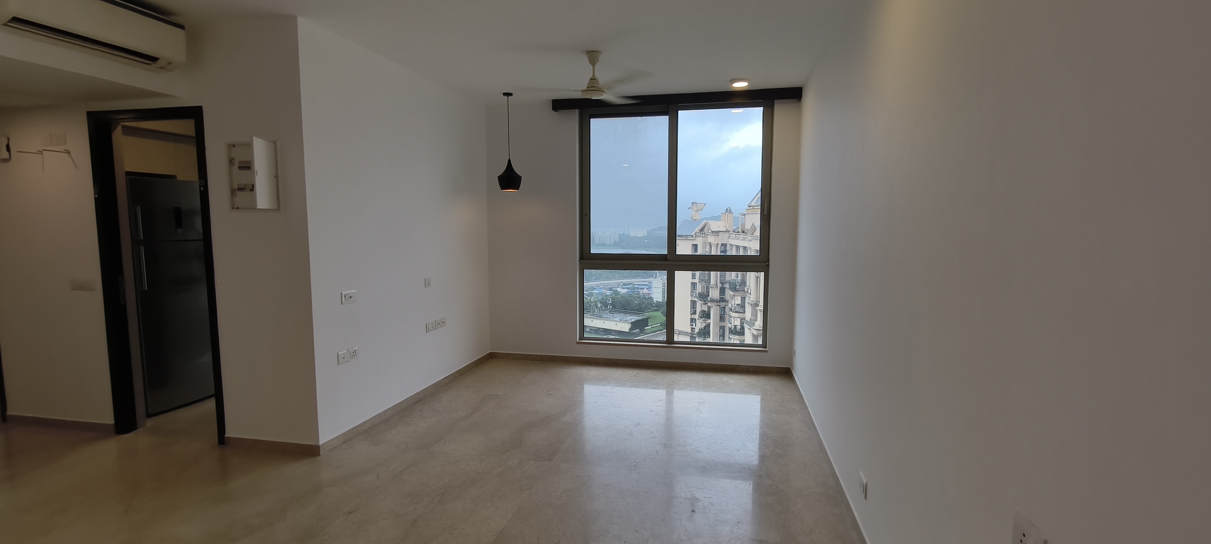 2 BHK + Pooja Room Apartment For Rent in Hiranandani Highland