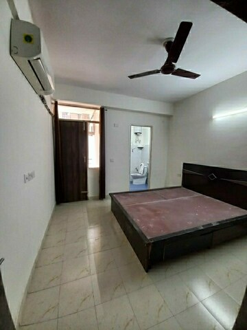 Bedroom in 2 BHK Apartment at Ninex RMG Residency, Sector 37c – for Rent