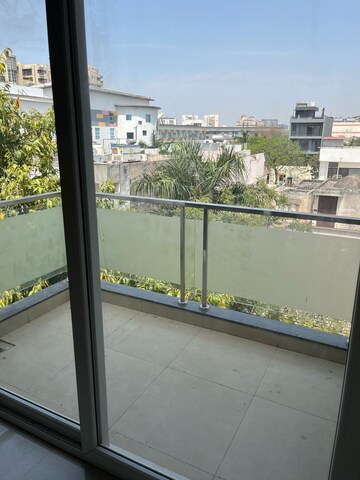 Balcony in 3 BHK Builder Floor at Omaxe Designer Villas Mayfield Garden, Sector 51 – for Rent