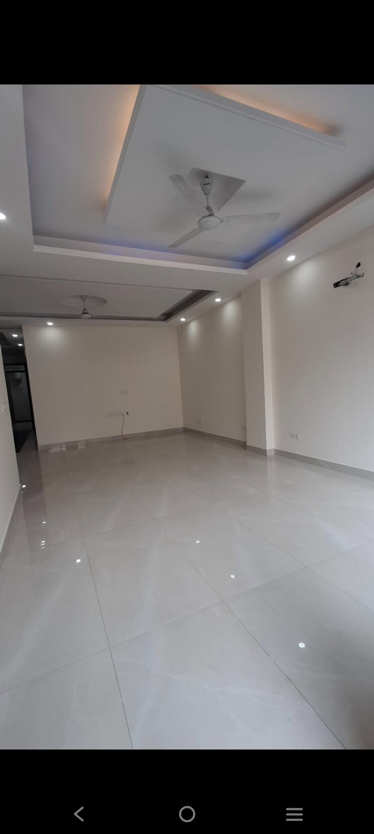 Room, saket 4 Bedroom 2100 Sq.Ft. Builder Floor In Saket Delhi 9197509