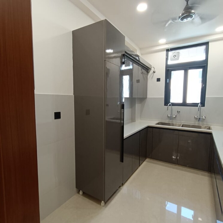 Kitchen, sector 85 4 Bedroom 320 Sq.Yd. Builder Floor In Sector 85 Faridabad 9197514