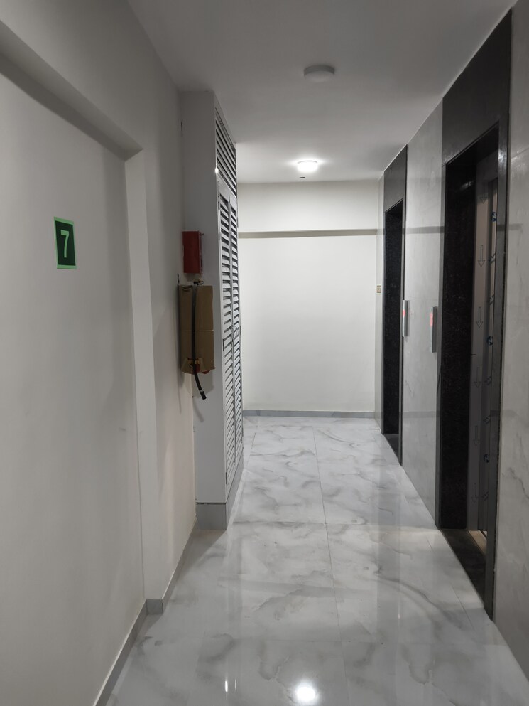 undefined, vile parle east 2 Bedroom 700 Sq.Ft. Apartment In Vile Parle East Mumbai 9197510