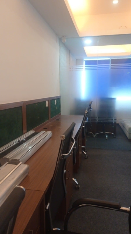 Office Space For Rent in Office Space Available 