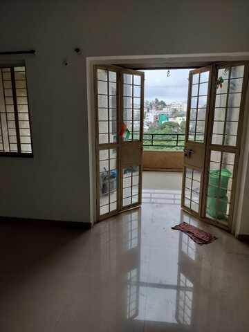 Room in 2 BHK Apartment at Soba Optima, Sinhagad Road – for Rent