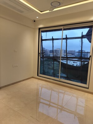 Room in 2 BHK Apartment at Lashkaria Indrasukh, Andheri West – for Sale