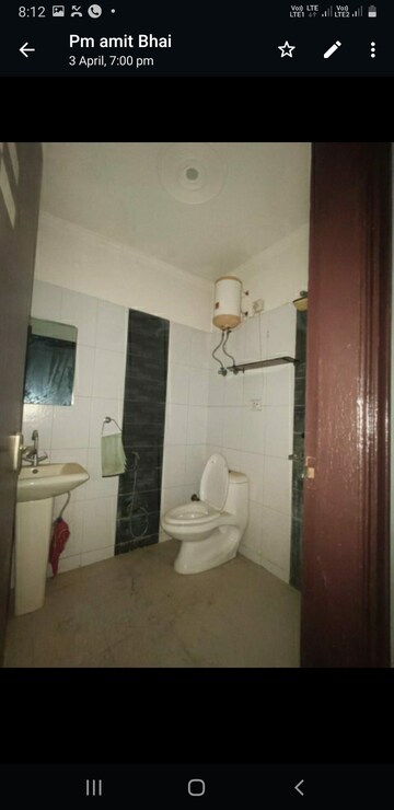 Bathroom in 3 BHK Apartment at Vaishali Sector 4 – for Sale