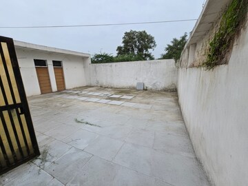  Warehouse – Exterior View View at Chattarpur - for Rent