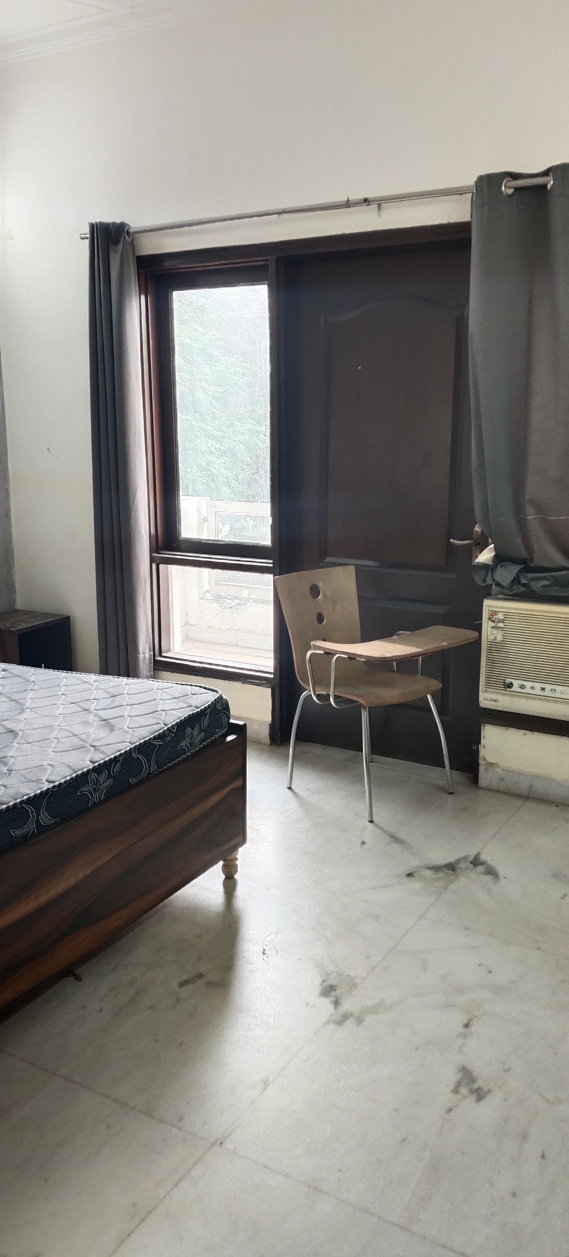 4 BHK + Pooja Room Builder Floor For Rent in Buildor Floor 