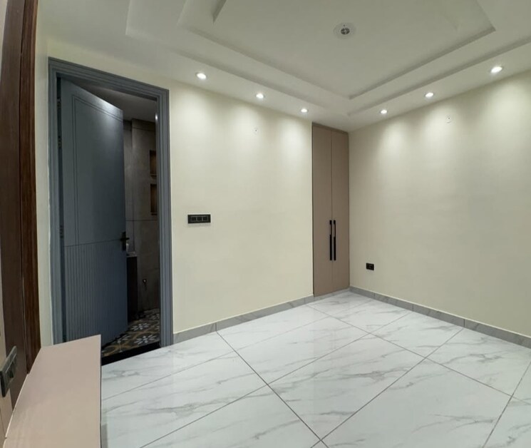 Room, shapoorji-pallonji-joyville-gurgaon 2 Bedroom 805 Sq.Ft. Apartment In Sector 102 Gurgaon 9197652