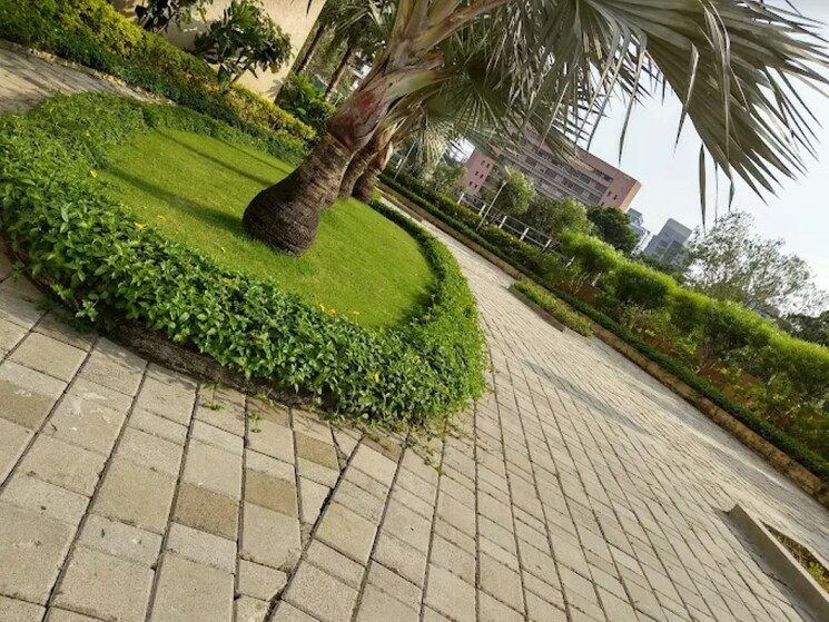 Swimming Pool, oberoi-springs 3 Bedroom 1150 Sq.Ft. Apartment In Andheri West Mumbai 9194471