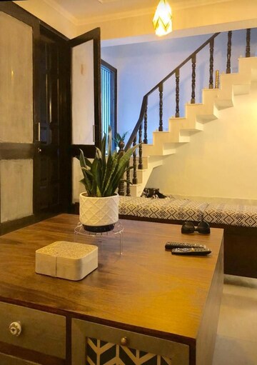 3 BHK Villa For Rent in DLF Royale Residences, Dlf Phase I