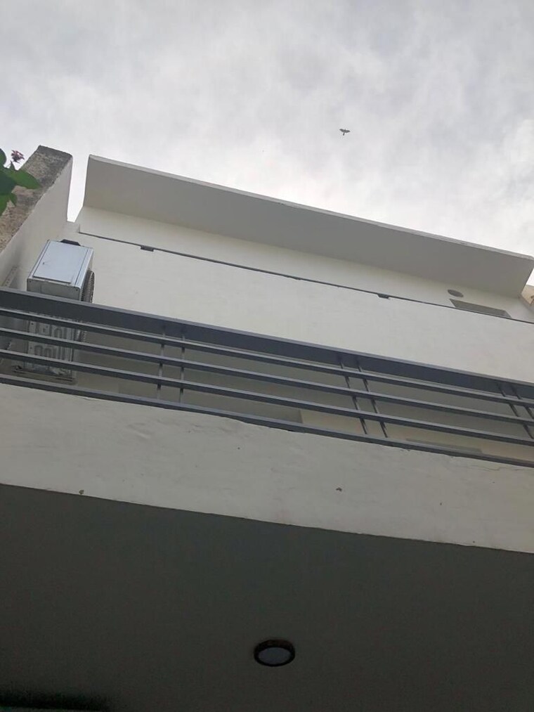 undefined, dlf-royale-residences 3 Bedroom 250 Sq.Yd. Villa In Dlf Phase I Gurgaon 9197753