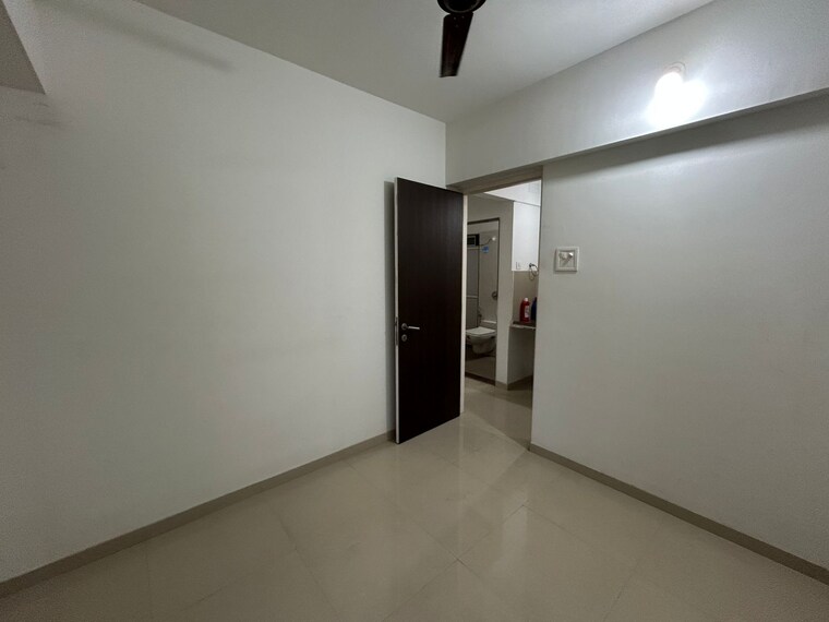 Room, om-pushpanjali 2 Bedroom 546 Sq.Ft. Apartment In Padagha Thane 9197795