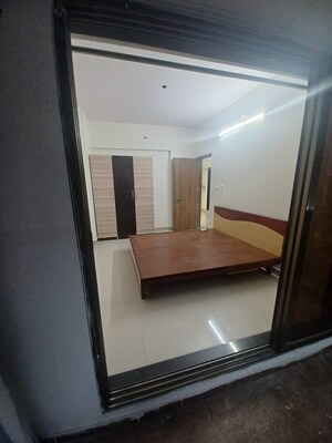 Room in 1 BHK Apartment at Vijayaben Kanji Tower, Vile Parle East – for Sale
