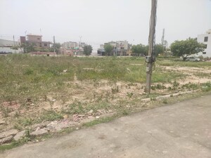 Plot Area in  Plot at BPTP District Phase 2, Sector 84 – for Sale