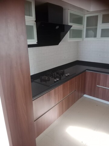 Kitchen in 4 BHK Apartment at Prestige Fairfield, Rmv 2nd Stage – for Rent