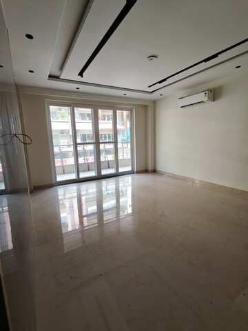 4 BHK Builder Floor For Rent in Aradhya Homes, Sector 67a