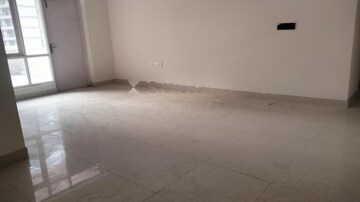 Room in 3 BHK Apartment at Pareena The Elite Residences, Sector 99 – for Rent