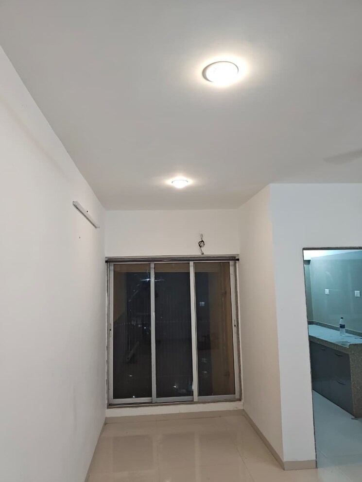 Room, avant-hillway 2 Bedroom 560 Sq.Ft. Apartment In Goregaon East Mumbai 9197986