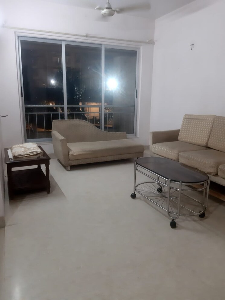 Living Room, lodha-aqua 2 Bedroom 1026 Sq.Ft. Apartment In Mira Road Thane 9198001