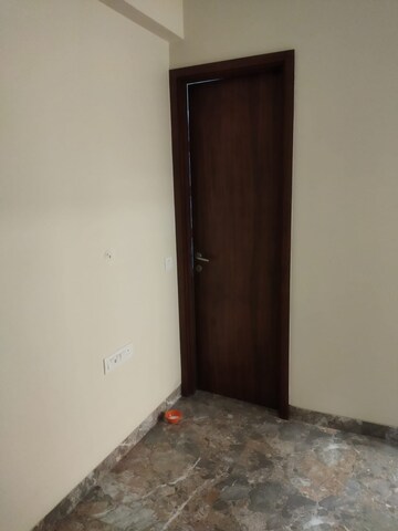 Room in 3 BHK Builder Floor at East Of Kailash – for Rent