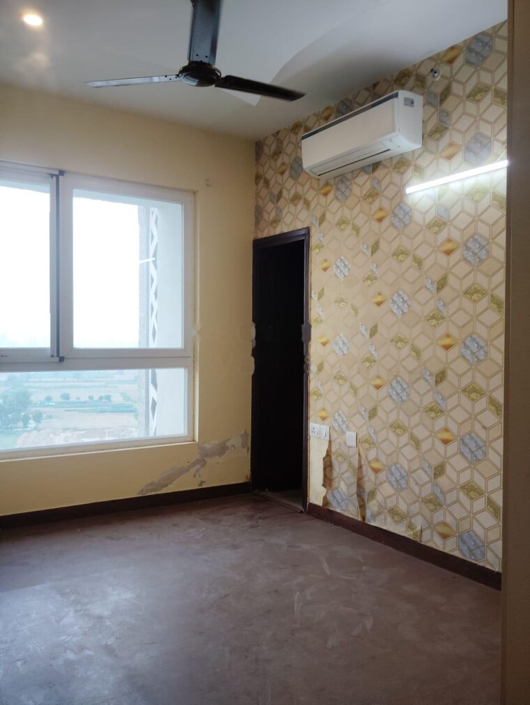 Room, tata-gurgaon-gateway 3 Bedroom 1504 Sq.Ft. Apartment In Sector 112 Gurgaon 9198029